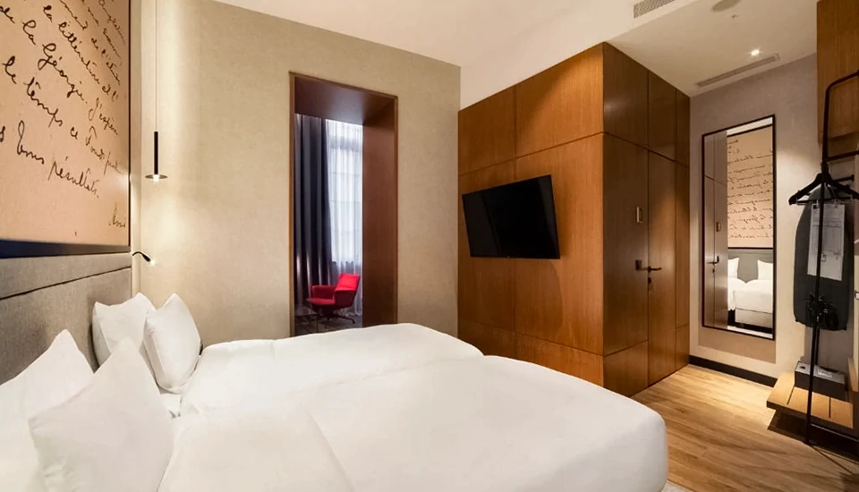 هتل رادیسون رد تفلیس